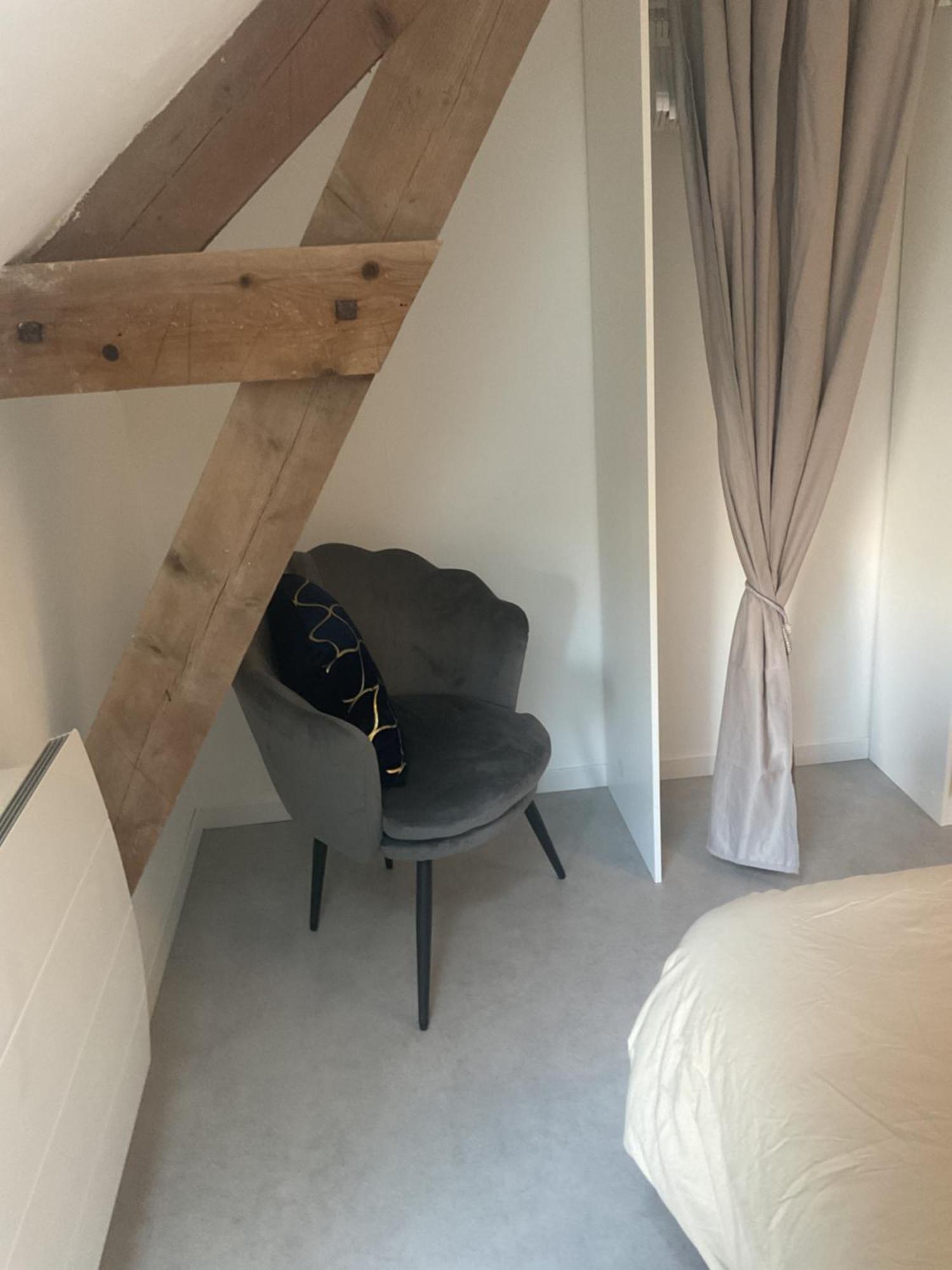 Maison Cosy Avec Exterieur Et Piscine Partagee Mespaul Extérieur photo